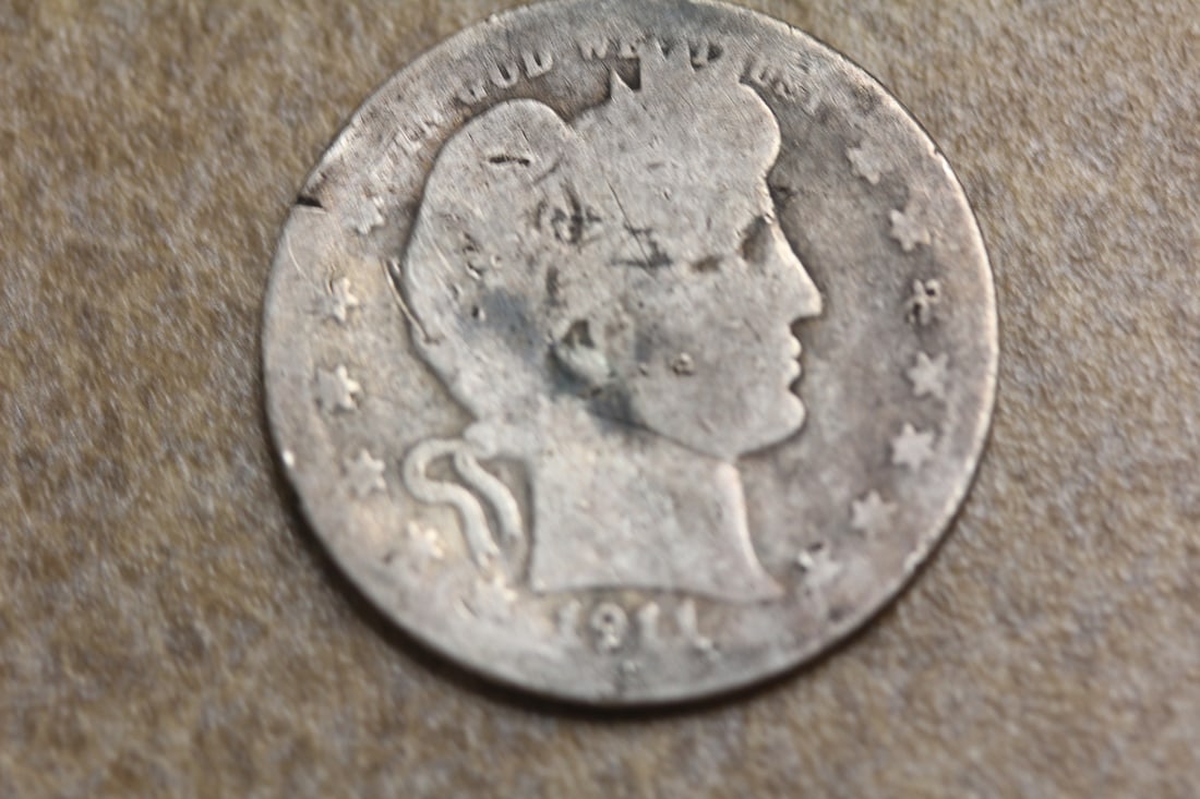 1911 Barber Silver Quarter: as shown