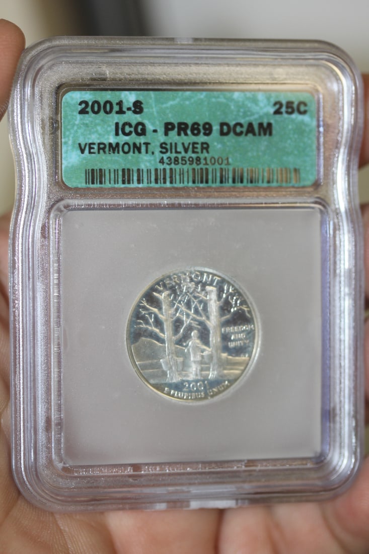 ICG Graded 2001-S Silver Quarter: PR69 DCAM