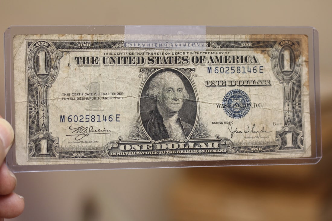 Blue Seal $1.00 Error Note: misaligned as shown