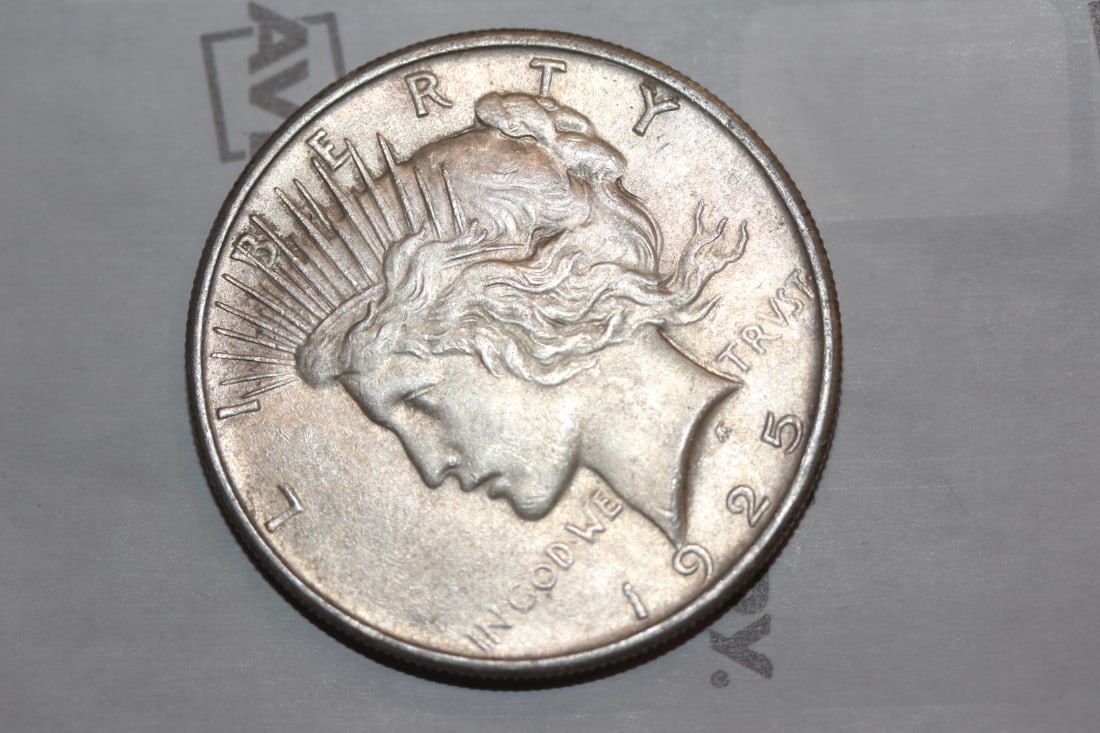 1925 Peace Silver Dollar: as shown on photos