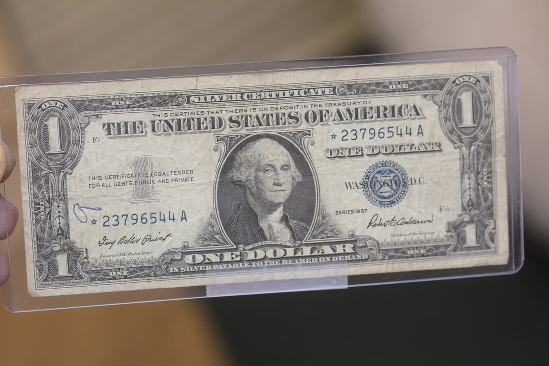 1957 Blue Seal $1.00 Star Note: as shown
