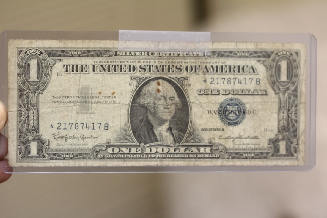 1957 Blue Seal $1.00 Star Note: as shown