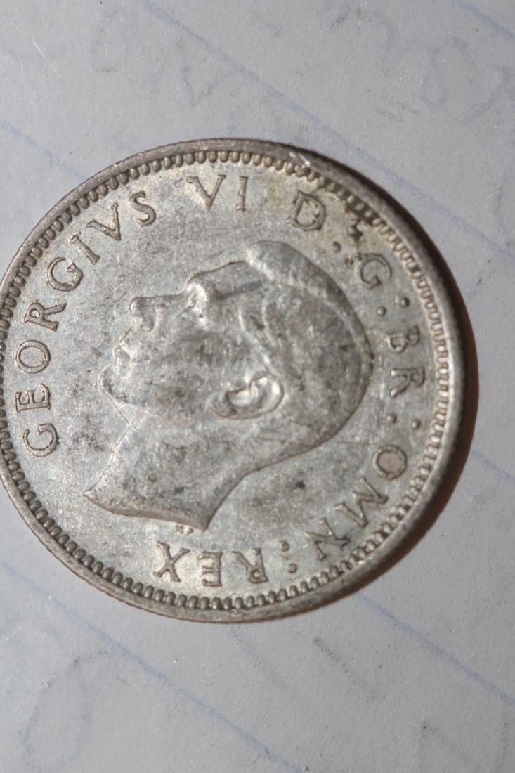 1942 Great Britain Six Pence Silver Coin: as shown on photos