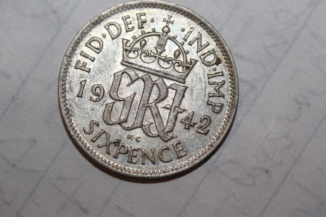 1942 Great Britain Six Pence Silver Coin - 4