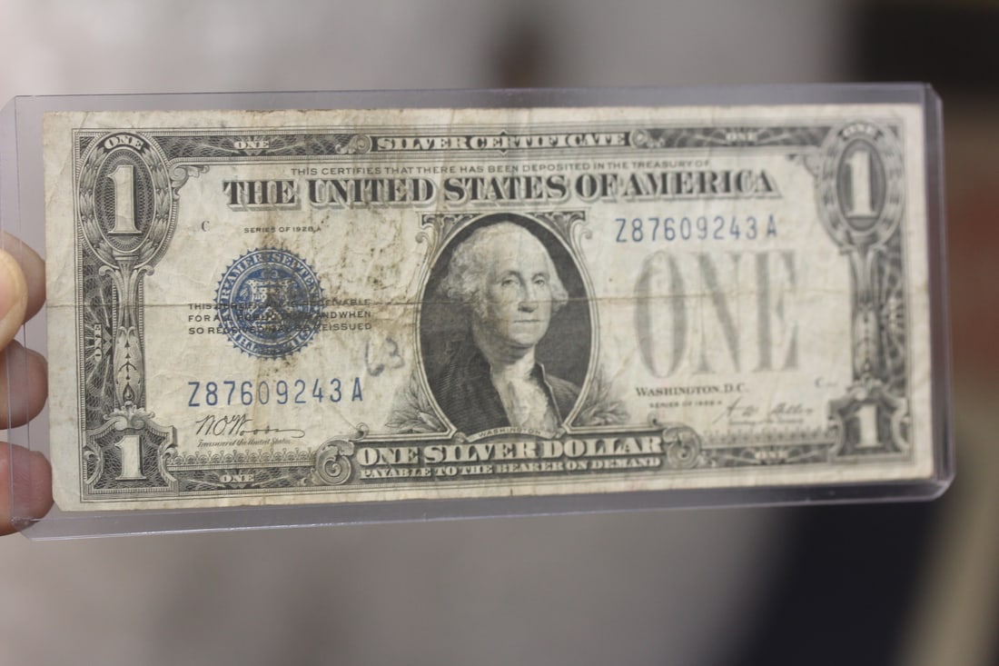 1928 Funny Backs One Dollar Note: as shown