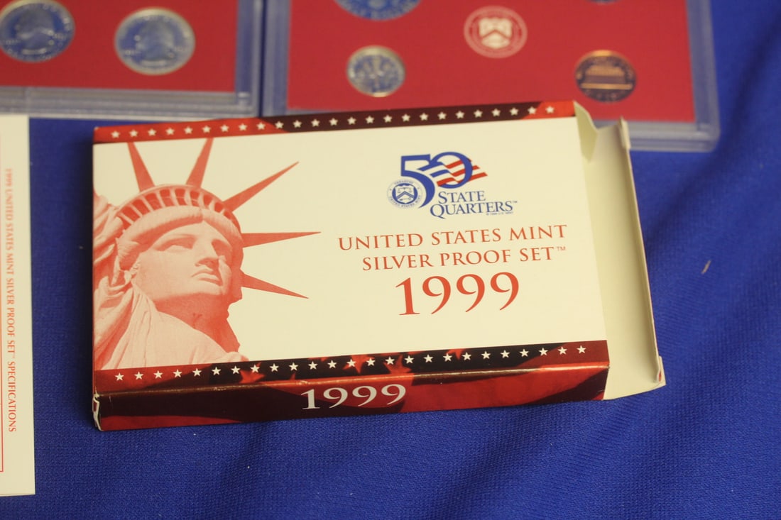 A 1999 US Mint Silver Proof Set - 4