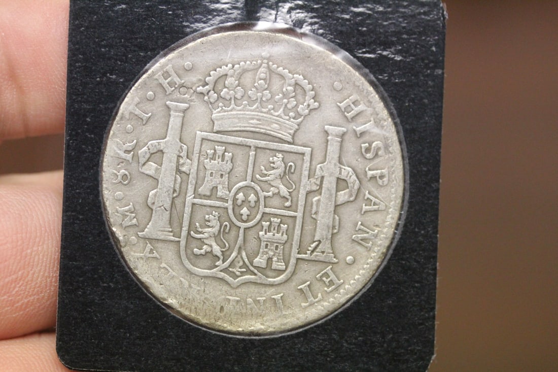 The first American Dollars: Mexico 8 Reals - 2