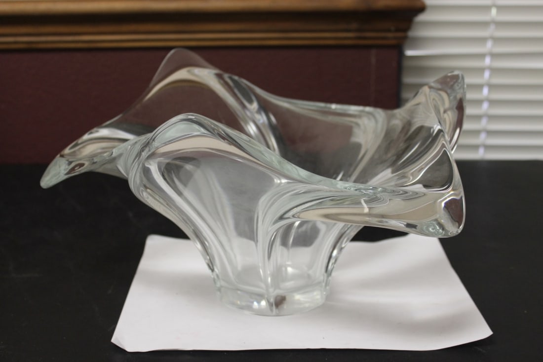 A Cofrac Signed Crystal Plash Bowl: Mid Century Modern - Art Verrier, France- 14" across