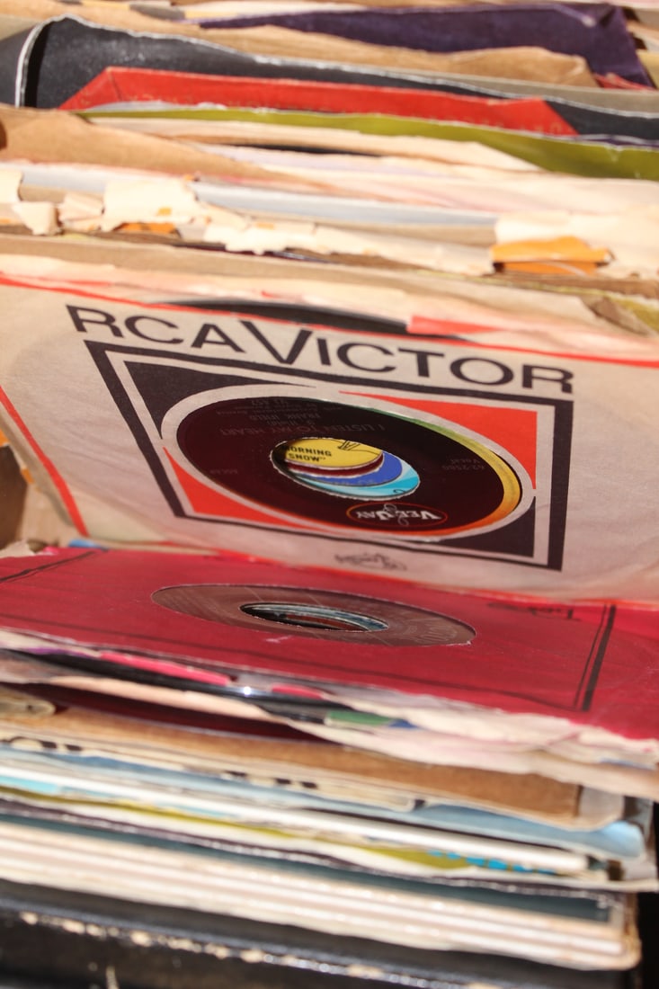 Lot of old RPM Records - 5