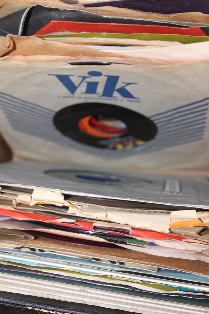 Lot of old RPM Records - 6