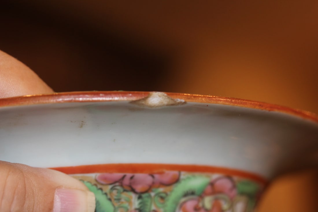 Antique Large Chinese Rose Medallion Vase - 4