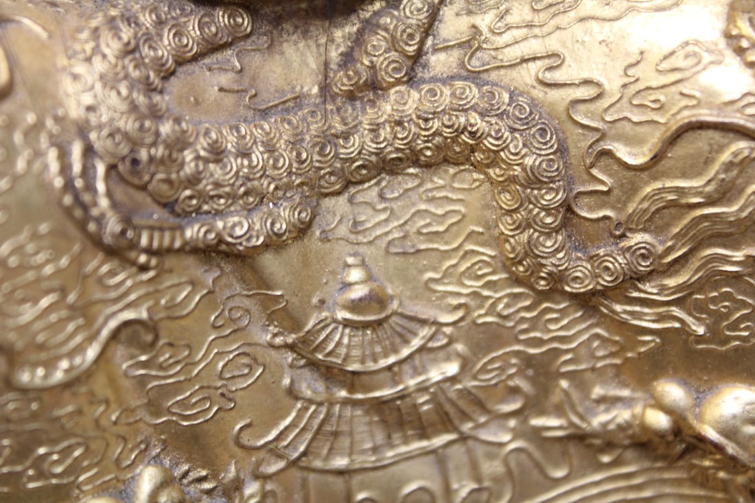 Vintage Gold gilt Chinese Emperor - 9