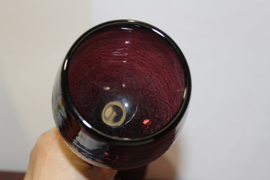 An Amethyst Glass Goblet - 5