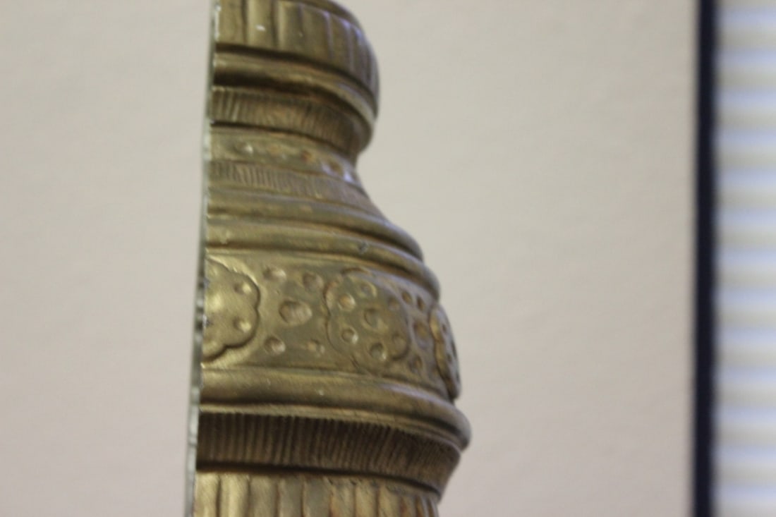 A Decorative Wall Hanger - 9