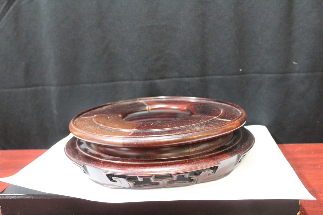 A Chinese Wood Stand: nicely carved - appears to be hardwood - inside diameter= 7"