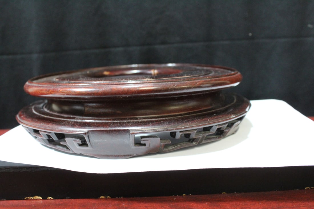 A Chinese Wood Stand - 3