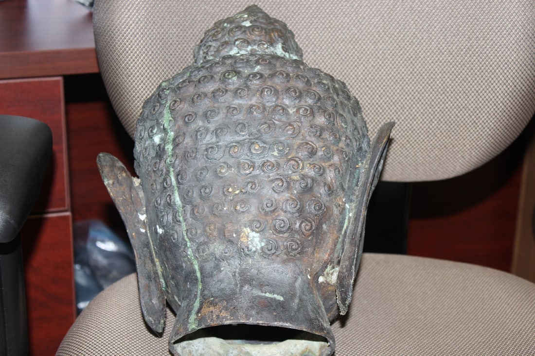 Antique Chinese Bronze Buddha Head - 6
