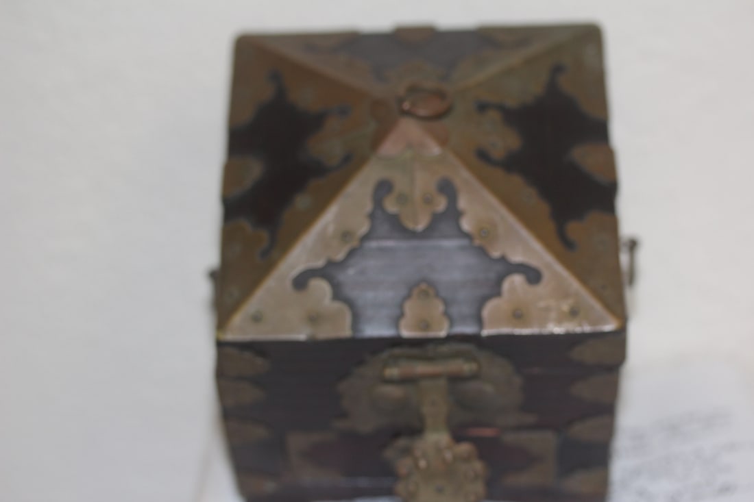 Vintage Chinese Wood and Copper Box - 4