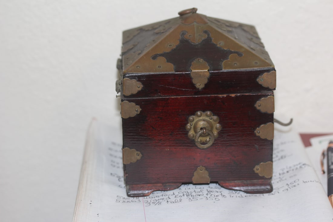 Vintage Chinese Wood and Copper Box - 5