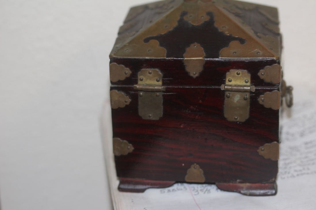 Vintage Chinese Wood and Copper Box - 7