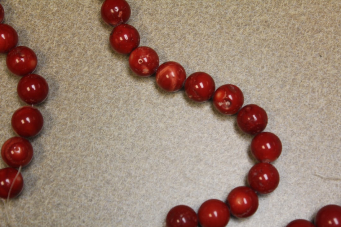 Lot of 2 Strands of Coral - 4