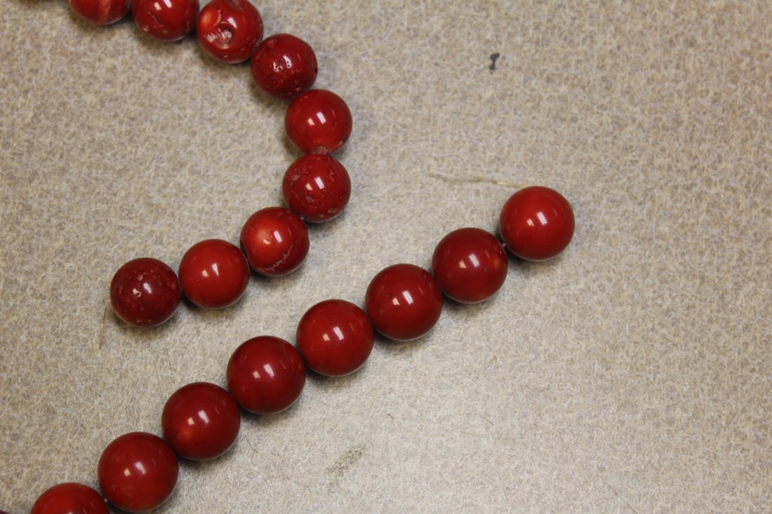 Lot of 2 Strands of Coral - 5