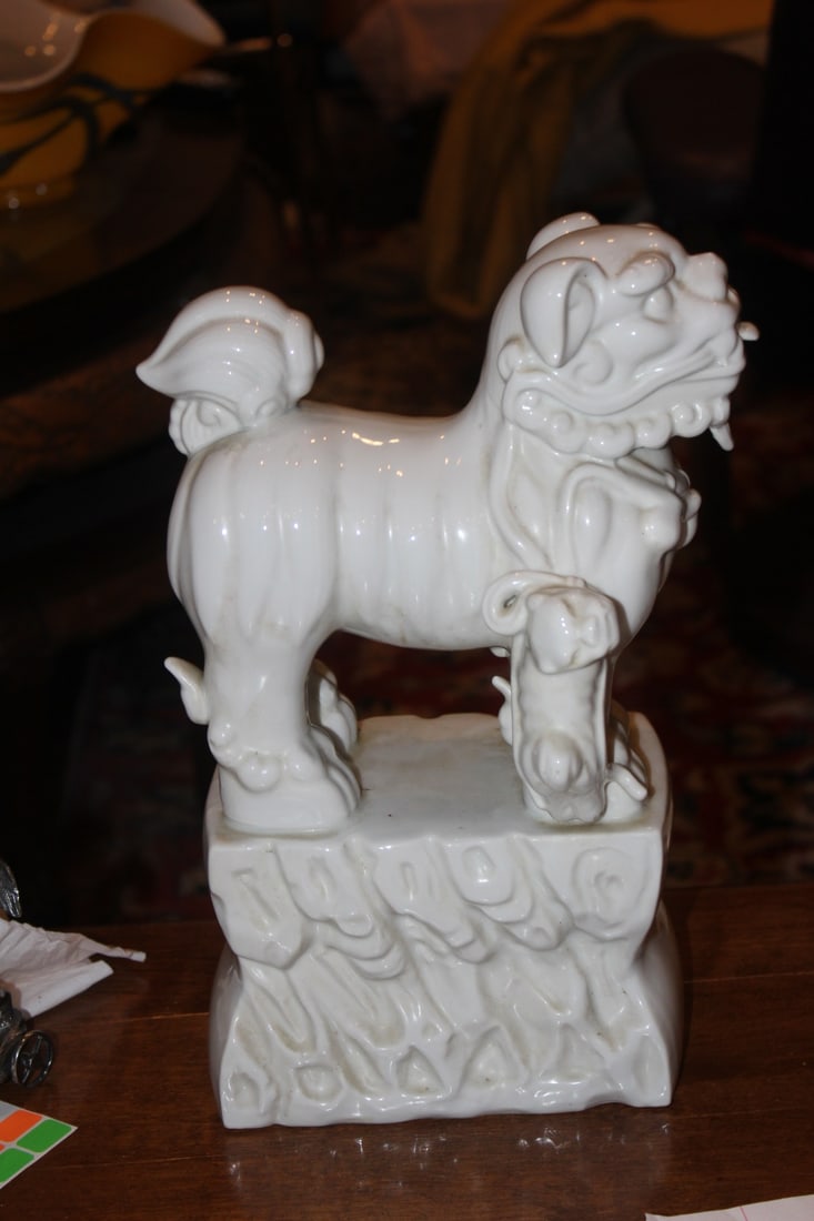 Blanc de Chine Chinese Foo Lion - 3