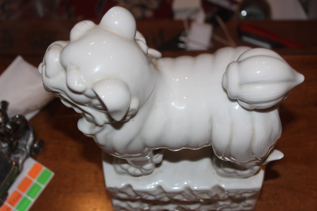 Blanc de Chine Chinese Foo Lion - 5