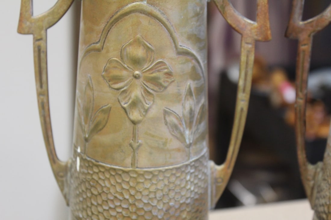 Art Nuveau pair of copper urns - 2