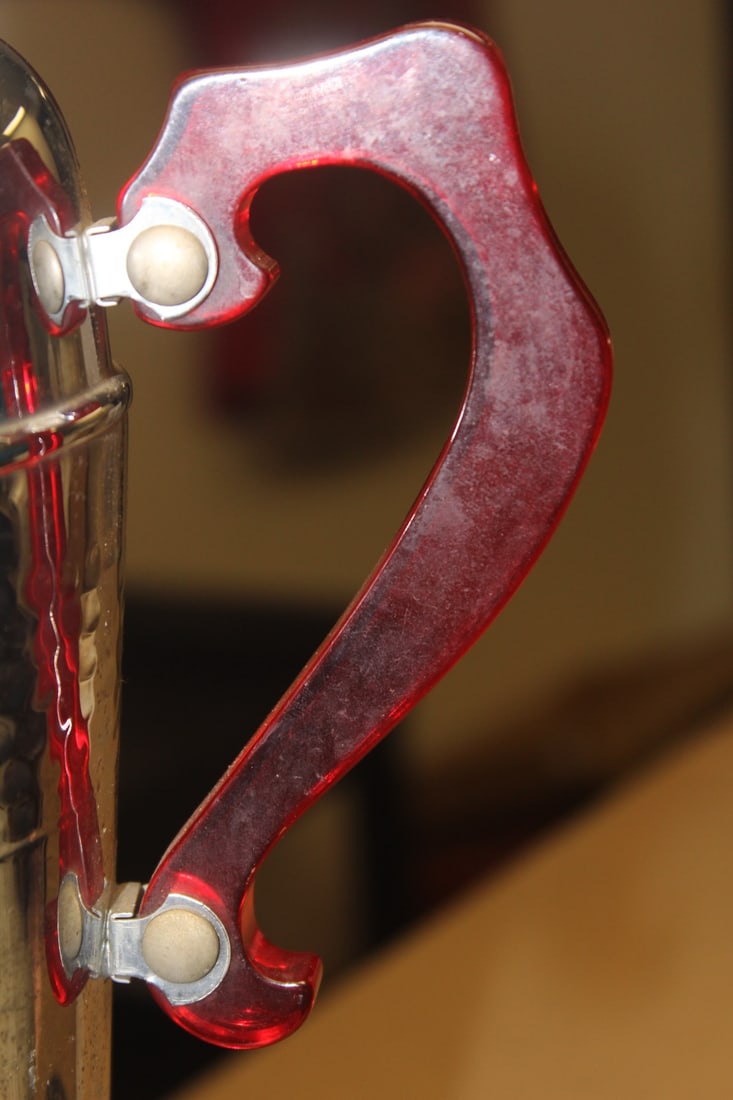 Deco Lucite Handle Shaker - 3