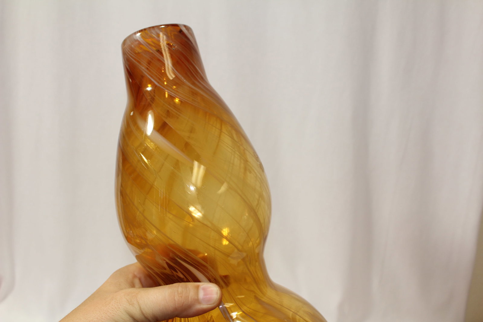 An Art Glass Gourd Shape Vase - 5