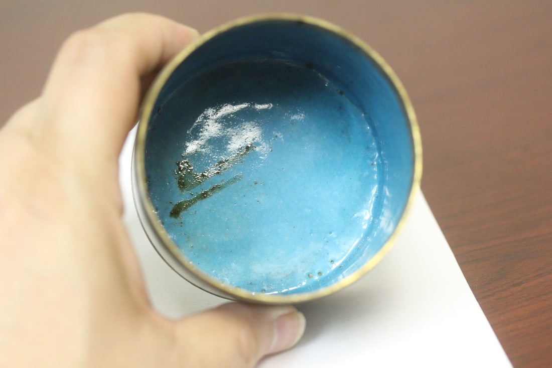 A Chinese Cloisonne Cylinder Container - 7