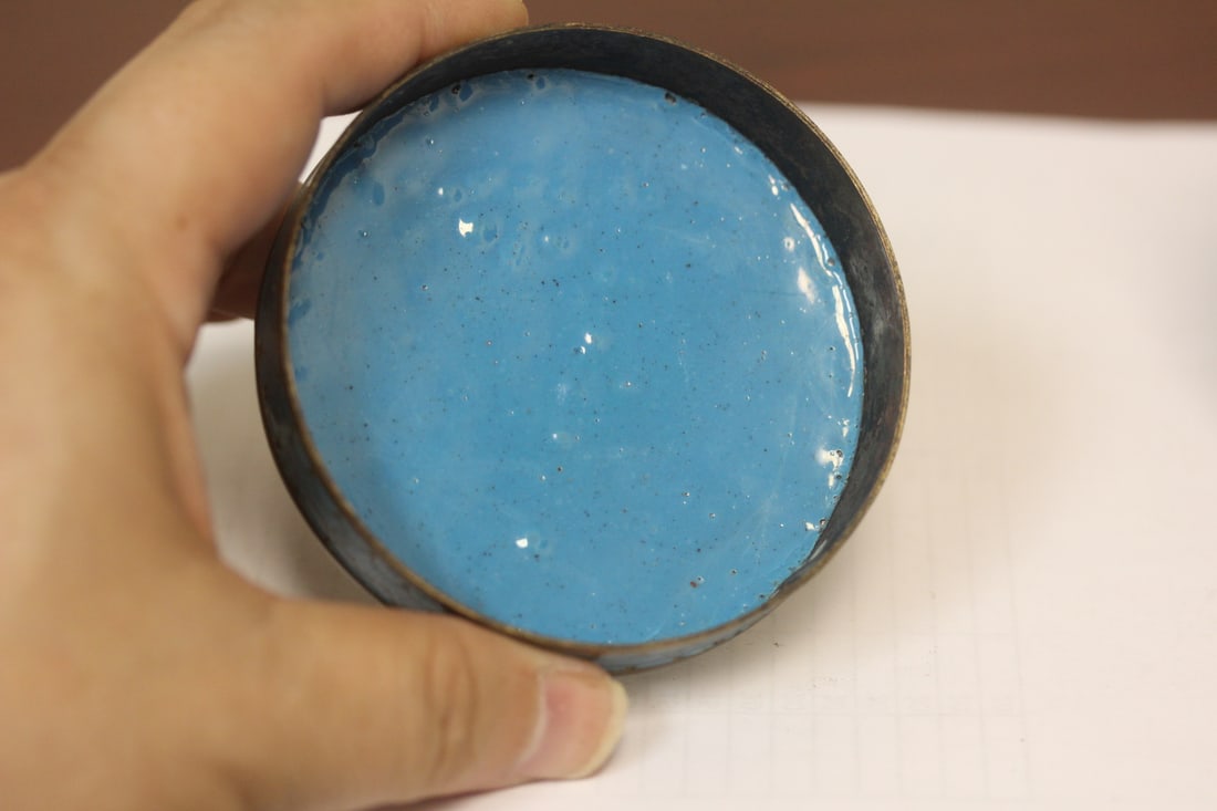 A Chinese Cloisonne Cylinder Container - 8