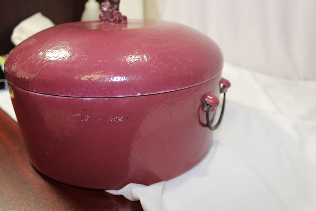 An Antique Chinese Monochrome Cooking Pot? - 13