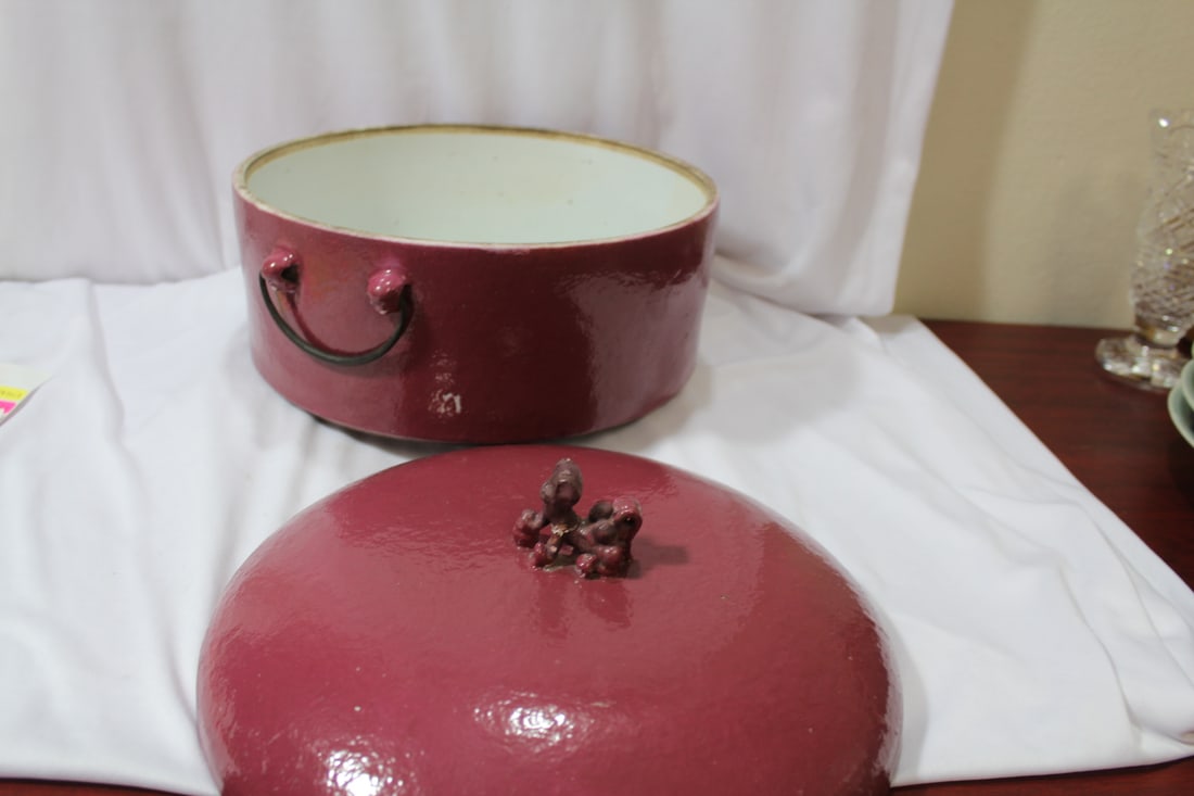 An Antique Chinese Monochrome Cooking Pot? - 2