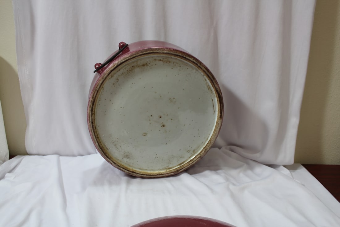 An Antique Chinese Monochrome Cooking Pot? - 4