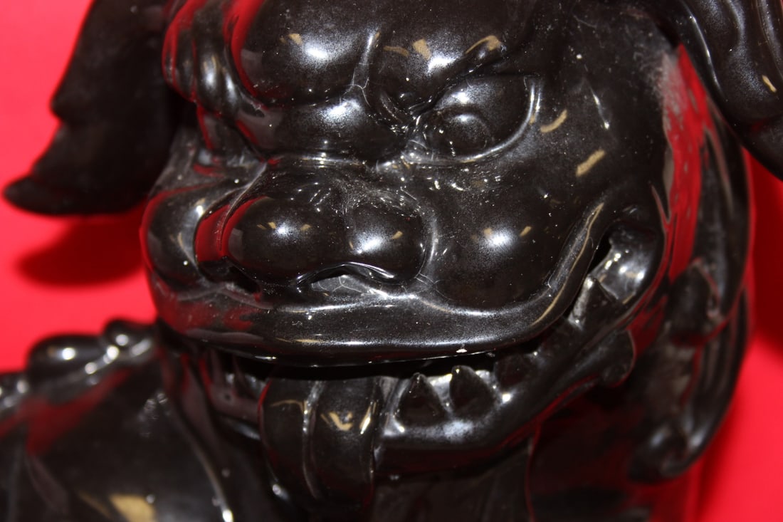A Decorative Ceramic Foo Lion - 2