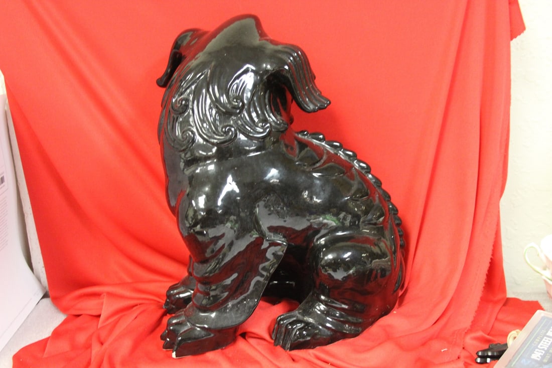A Decorative Ceramic Foo Lion - 8