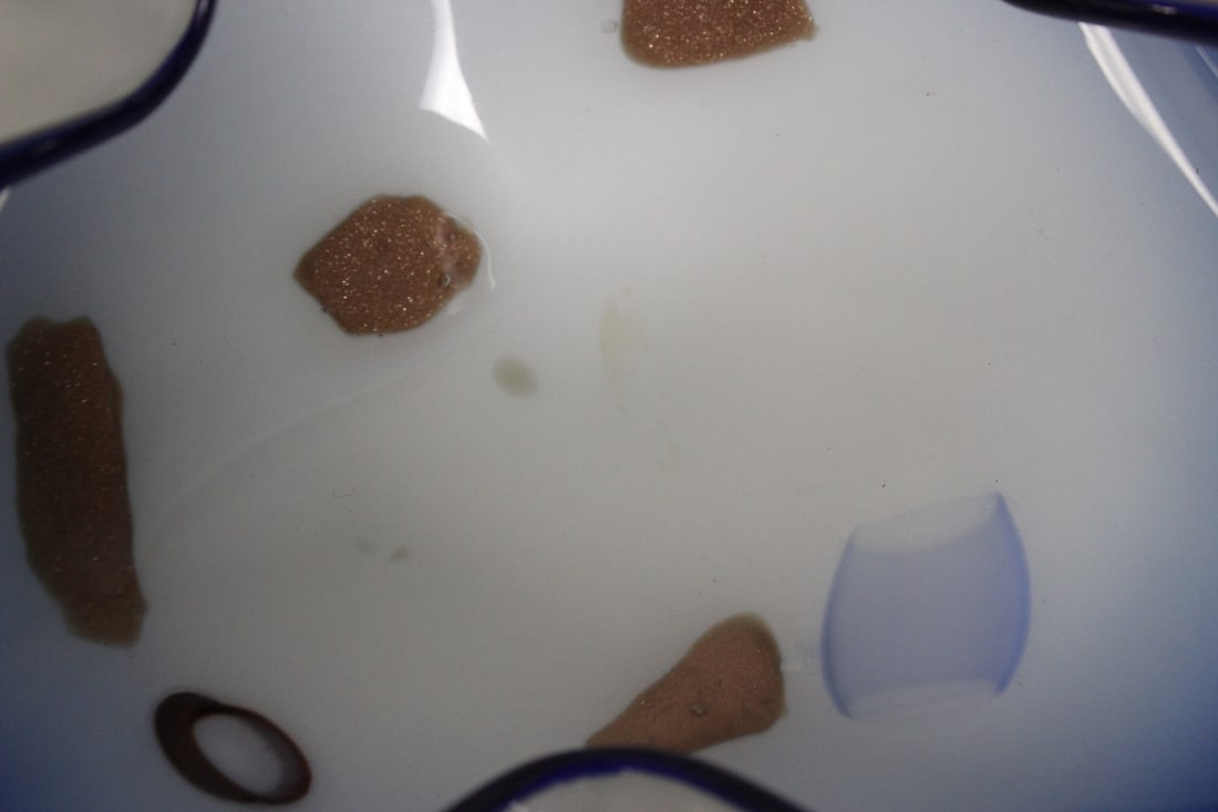 An Art Glass Bowl - 3