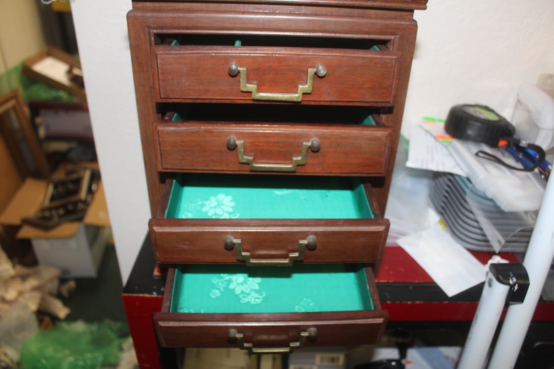 Chinese Rosewood Jewelry Box - 3