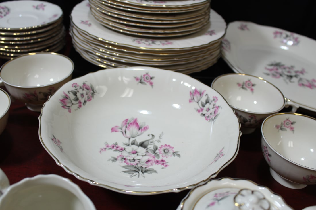 A Partial Set of Aberdeen China - 5