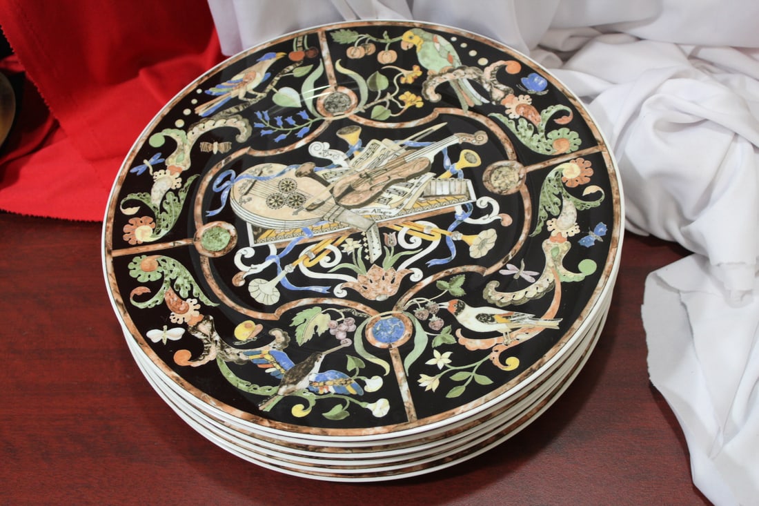 Set of 6 Beautiful Villeroy and Boch Dinner Plates (1 of 5)