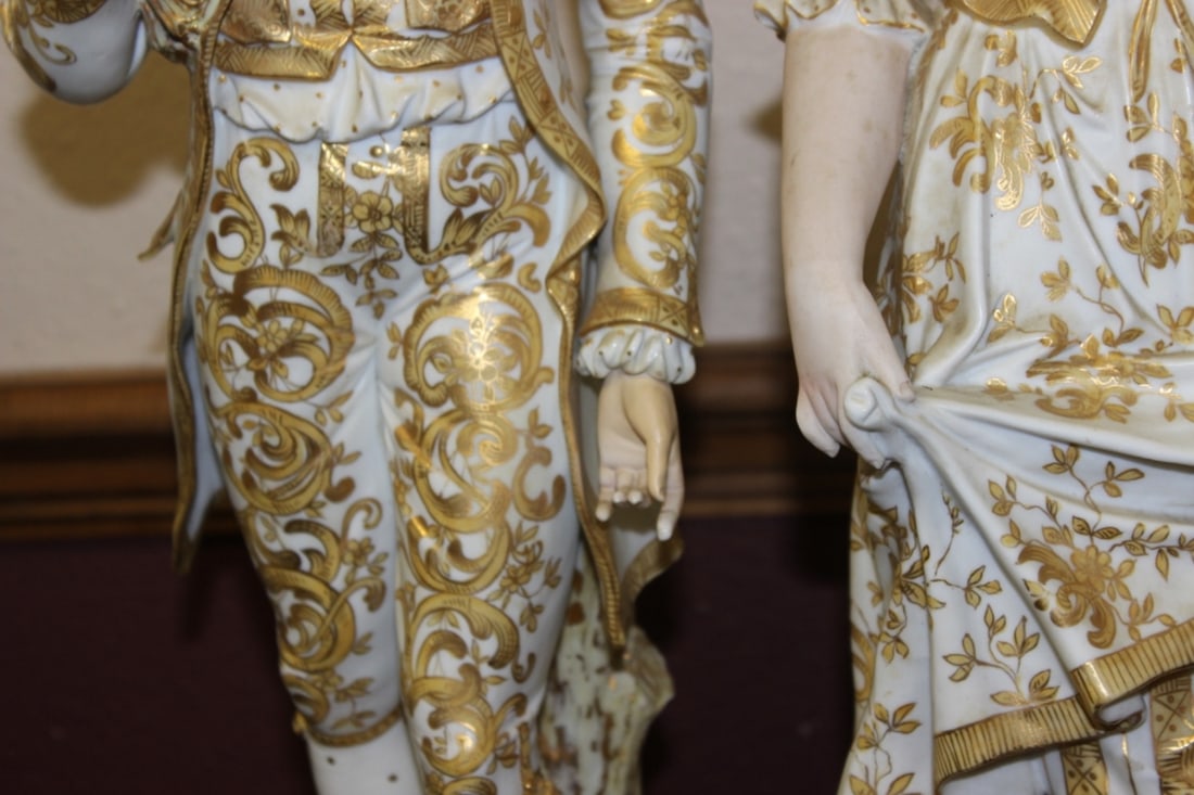 A Pair of German Figurine Boy and Girl - 10