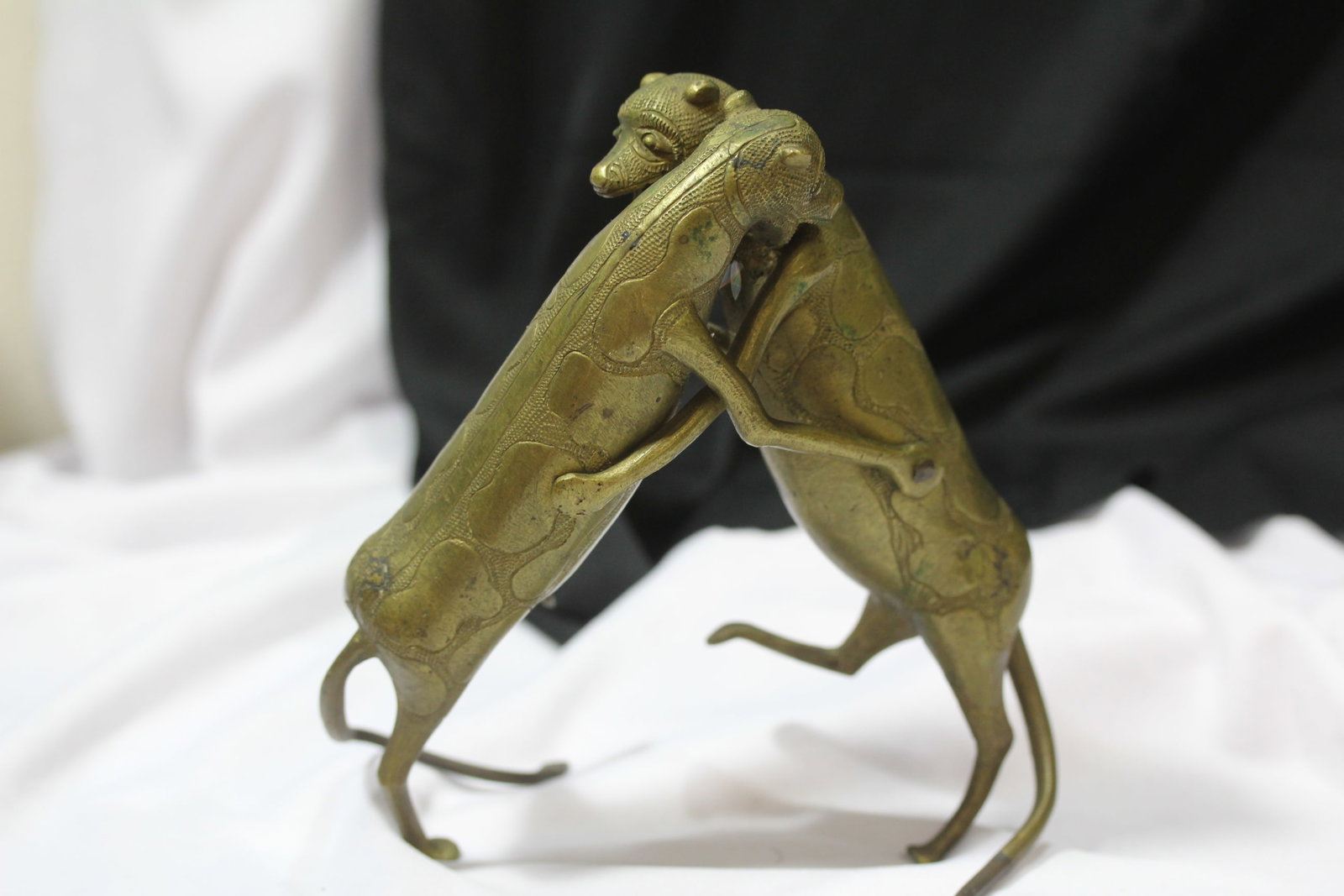 A Bronze or Brass Fighting Dogs - 5