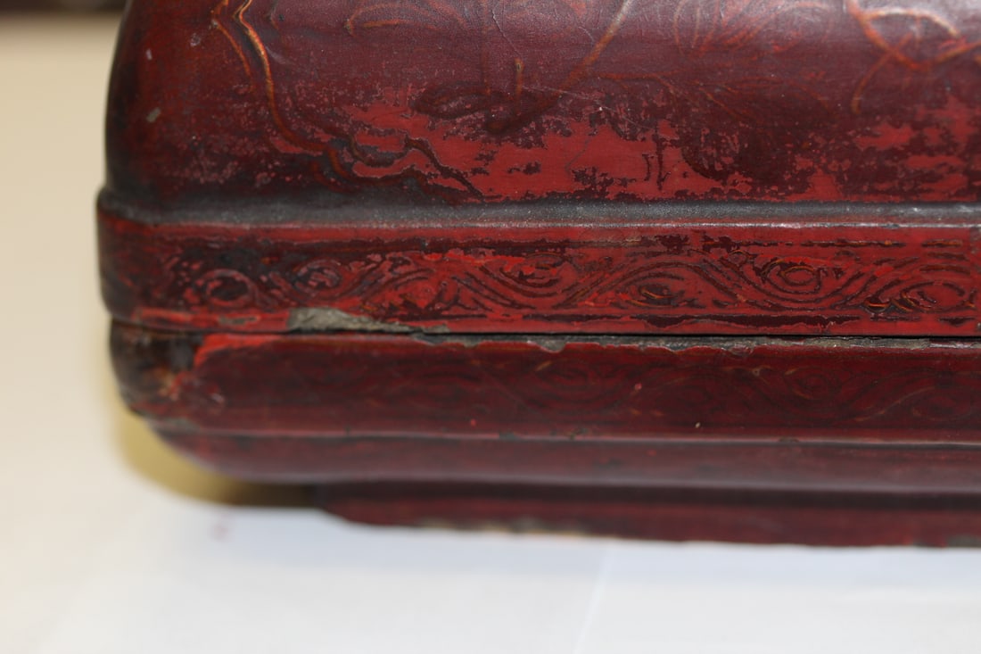 An Antique Chinese Lacquer Box - 4