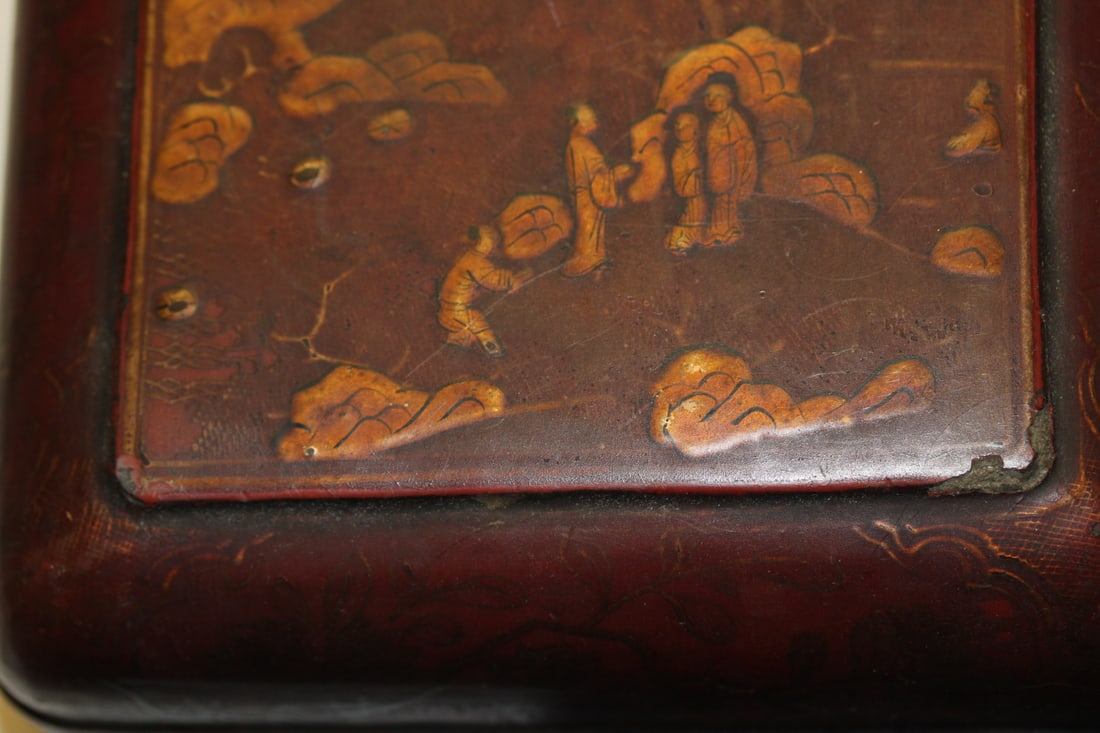 An Antique Chinese Lacquer Box - 8