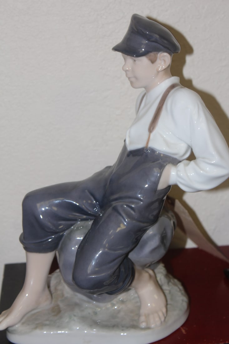 Large Royal Copenhagen Figure of a Boy - 4