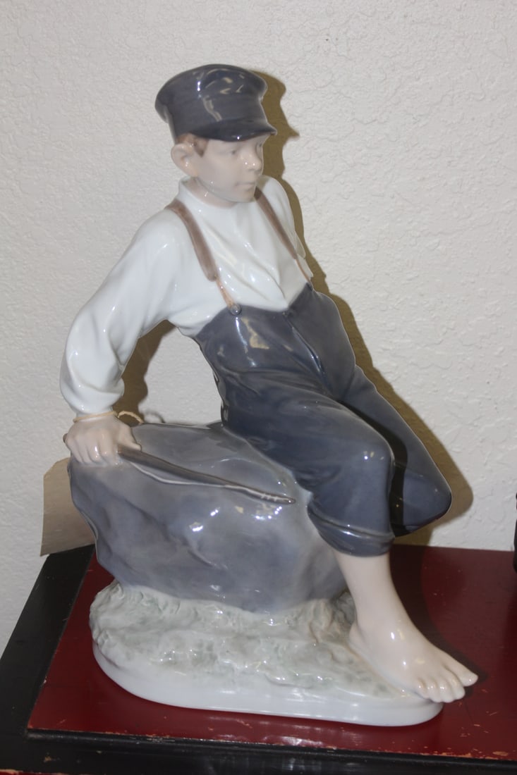 Large Royal Copenhagen Figure of a Boy - 7