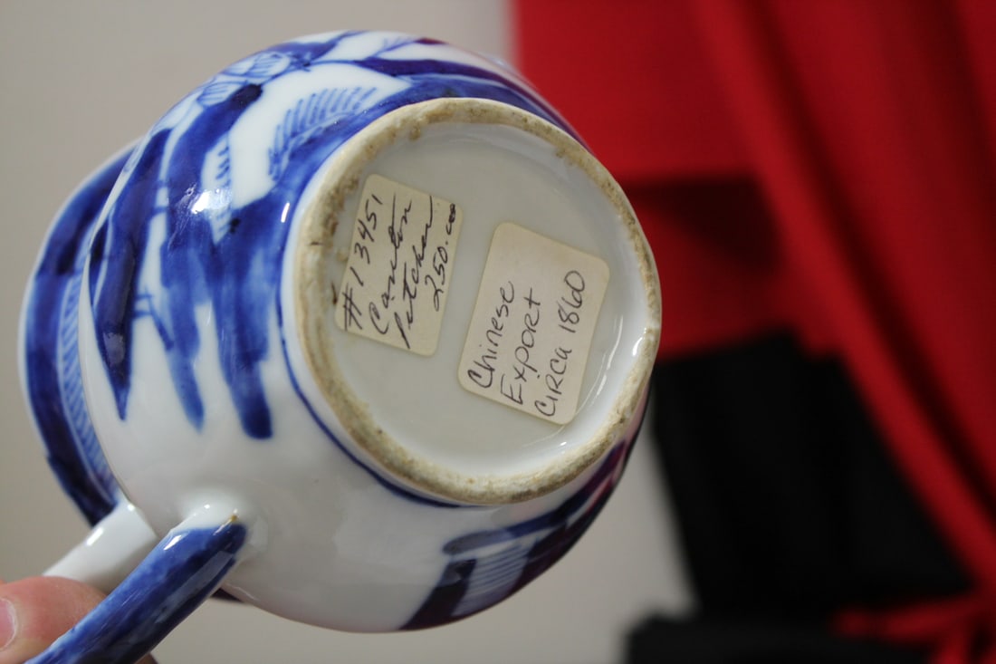 A Chinese Blue and White Export Pitcher - 6
