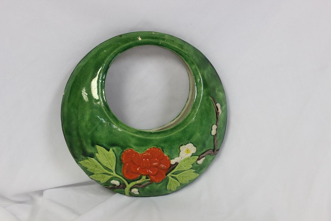 A Japanese Ceramic Ikebana Hanging Basket - 3
